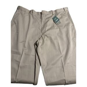 LL Bean Mens Wrinkle Resistant Comfort Waist Khaki Chino Pants, 44x30, NWT